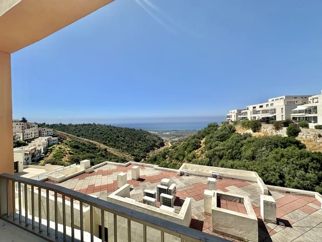 3 Zimmer Penthouse zu verkaufen in Marbella mit Pool Garage - 700.000 € (Ref: 9106720)