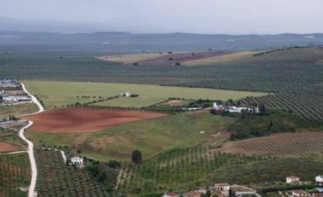 Building Plot for sale in Alameda - € 850,000 (Ref: 9110589)