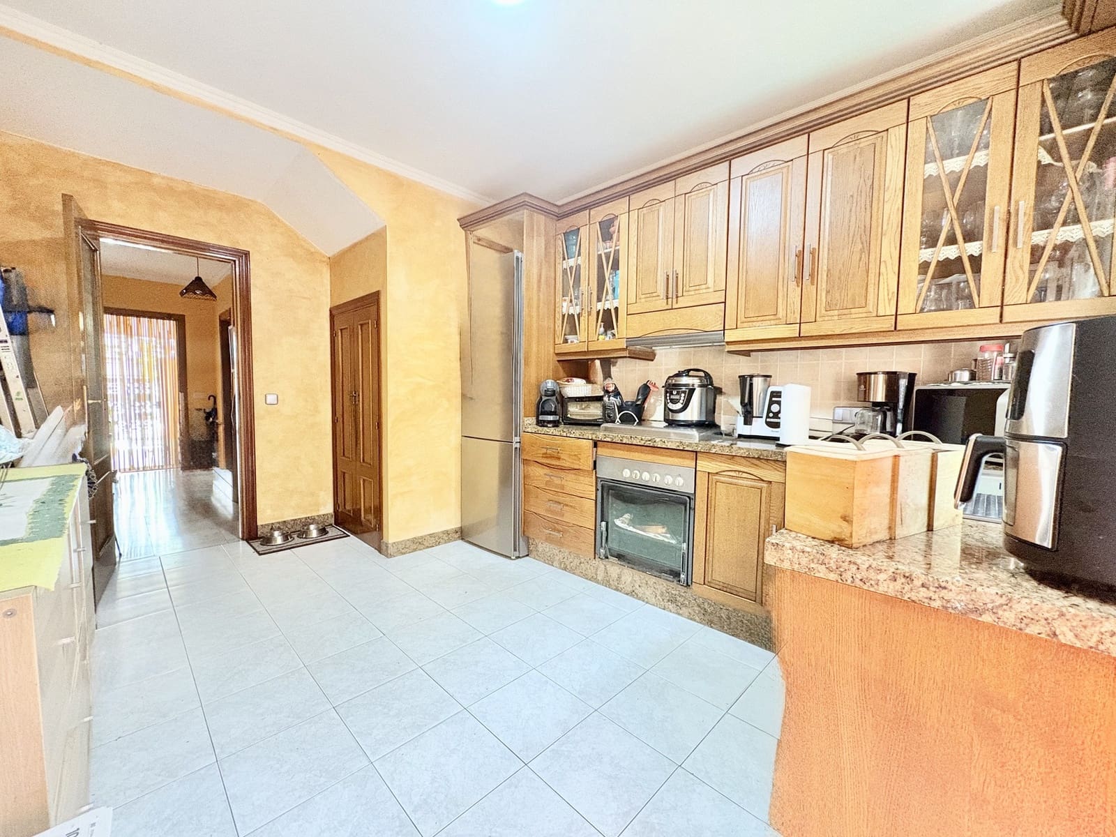 6 soveværelse Semi-Rækkehus til salg i La Cala de Mijas med garage - € 794.000 (Ref: 9116352)