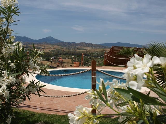6 Zimmer Finca/Landgut zu verkaufen in Coín mit Pool Garage - 1.050.000 € (Ref: 9118978)
