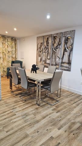 2 bedroom Townhouse for sale in Coín - € 265,000 (Ref: 9118980)