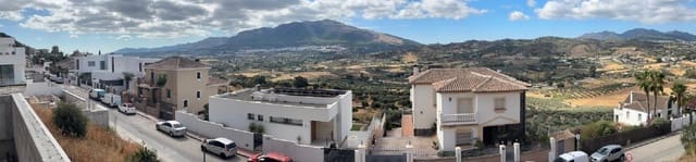 3 soverom Villa til salgs i Coín med svømmebasseng garasje - € 742 000 (Ref: 9126915)