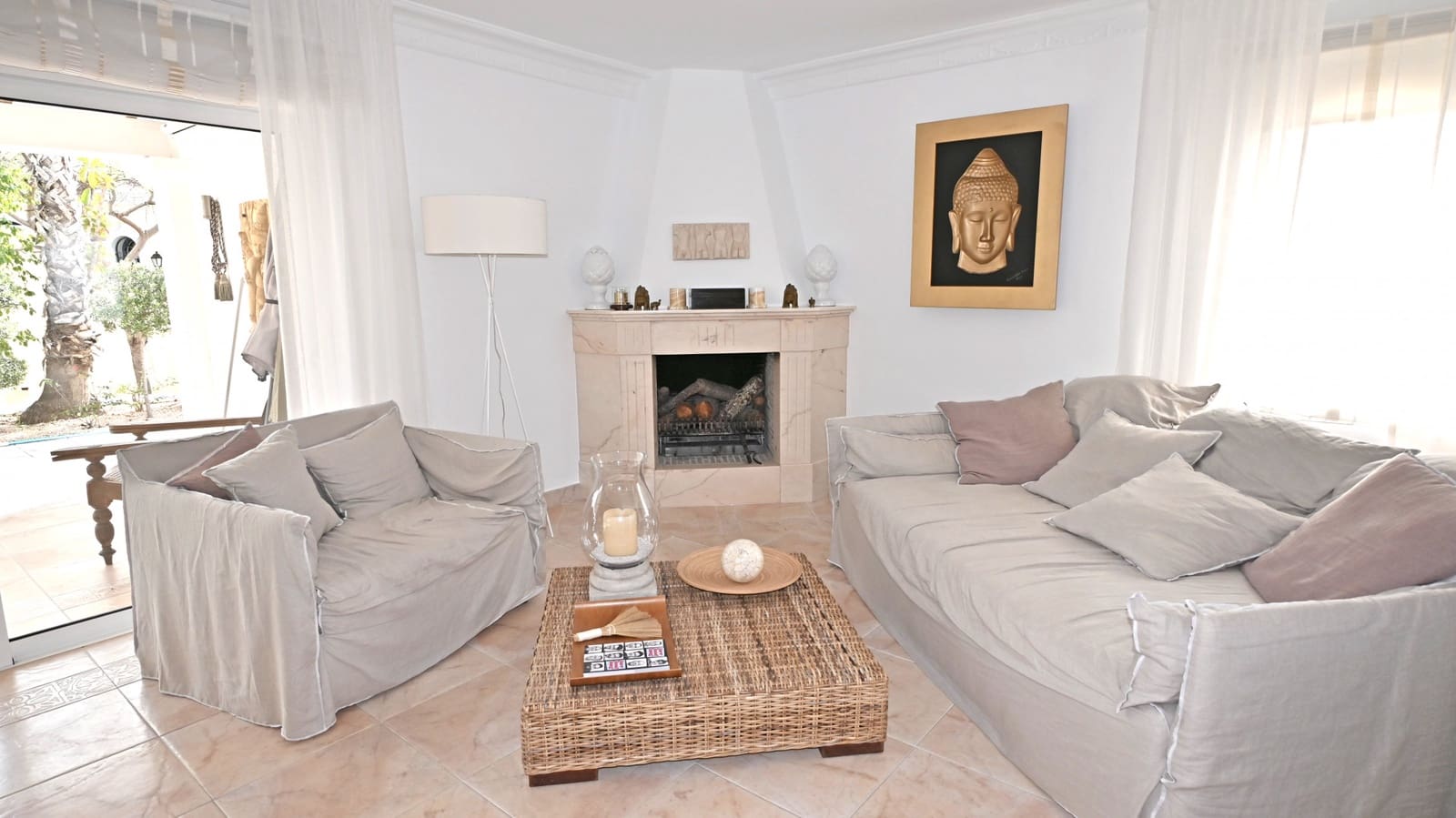 4 sypialnia Willa na sprzedaż w Santa Eulalia / Santa Eularia z basenem garażem - 1 790 000 € (Ref: 9129976)