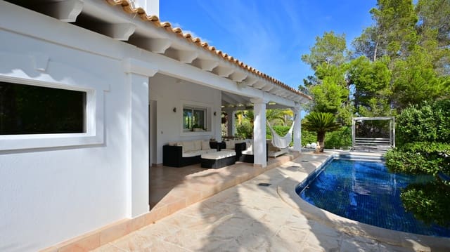 4 makuuhuone Huvila myytävänä paikassa Santa Eulalia / Santa Eularia mukana uima-altaan 
autotalli - 1 790 000 € (Ref: 9129976)