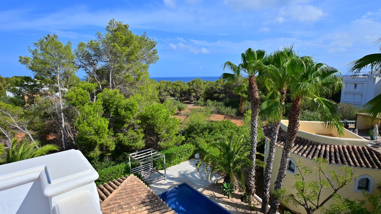 4 sypialnia Willa na sprzedaż w Santa Eulalia / Santa Eularia z basenem garażem - 1 790 000 € (Ref: 9129976)