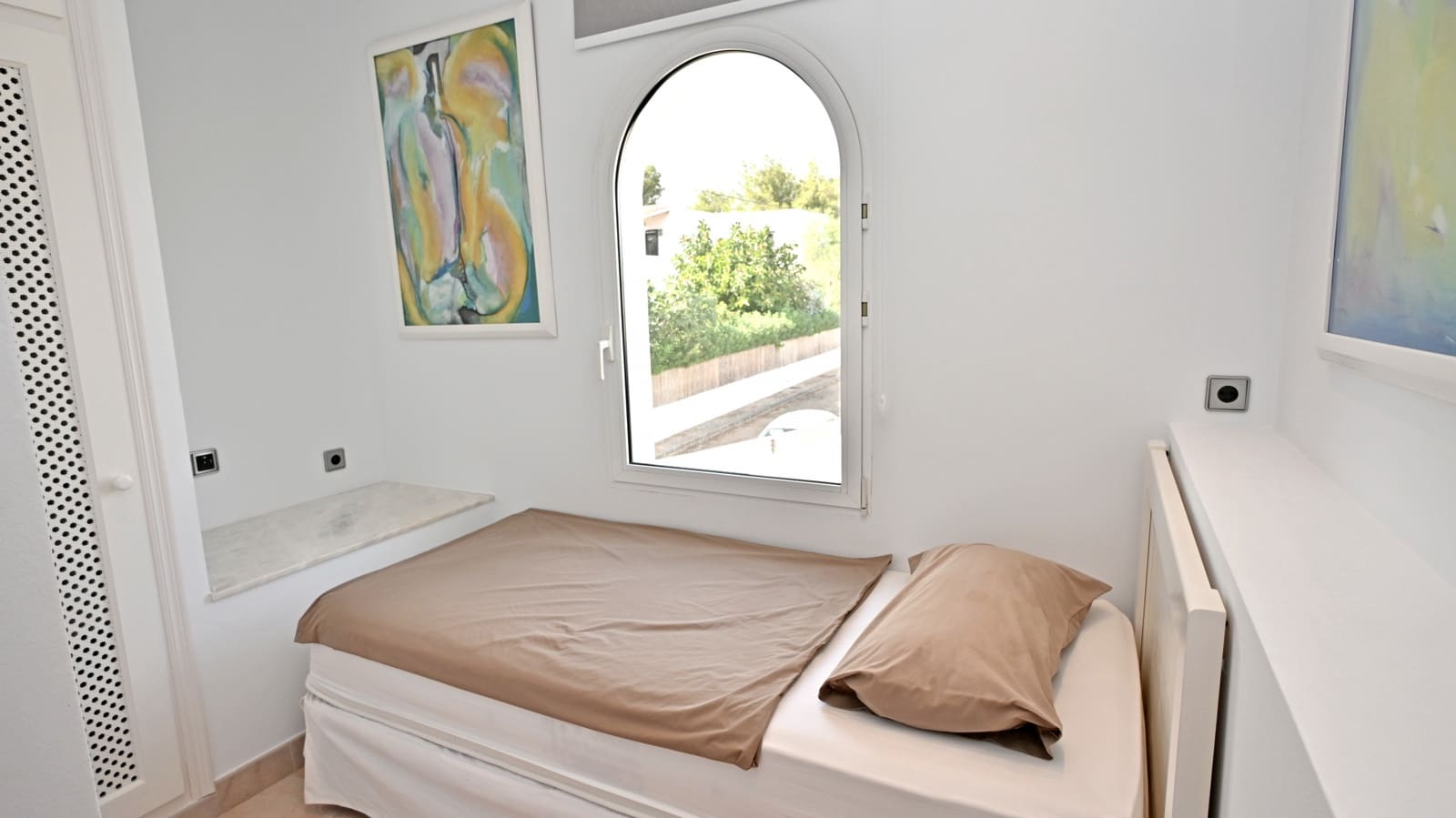 4 sypialnia Willa na sprzedaż w Santa Eulalia / Santa Eularia z basenem garażem - 1 790 000 € (Ref: 9129976)