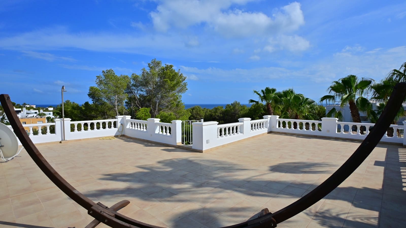 4 sypialnia Willa na sprzedaż w Santa Eulalia / Santa Eularia z basenem garażem - 1 790 000 € (Ref: 9129976)