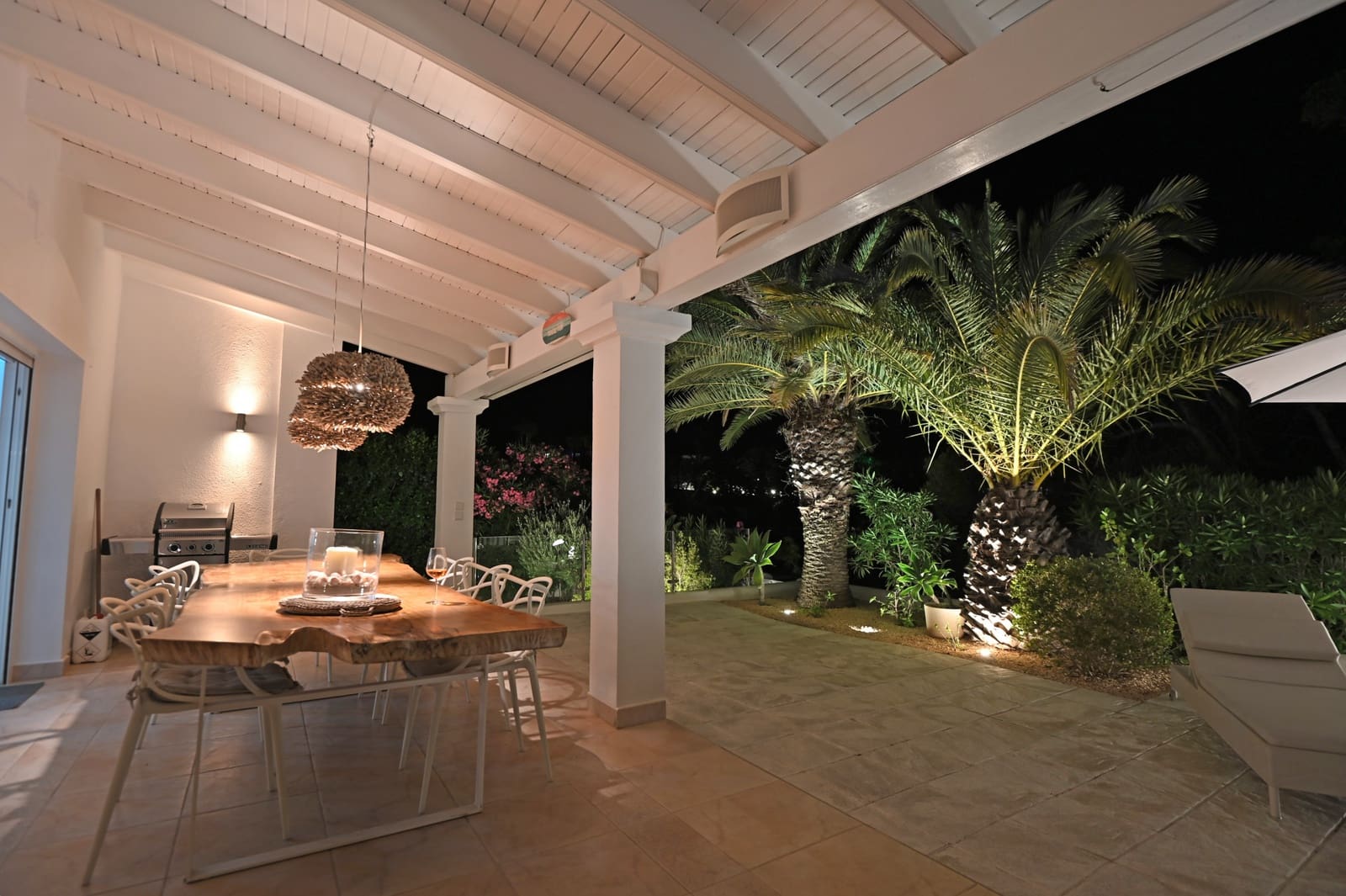 4 sypialnia Willa na sprzedaż w Santa Eulalia / Santa Eularia z basenem garażem - 1 790 000 € (Ref: 9129976)