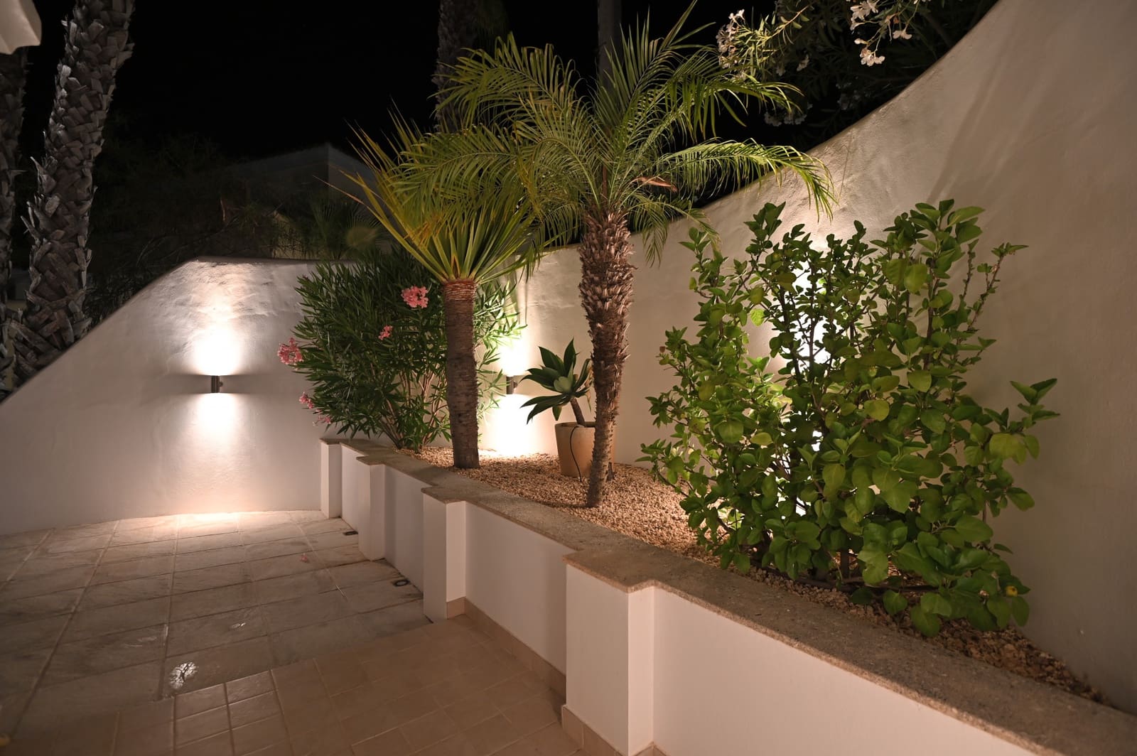 4 sypialnia Willa na sprzedaż w Santa Eulalia / Santa Eularia z basenem garażem - 1 790 000 € (Ref: 9129976)