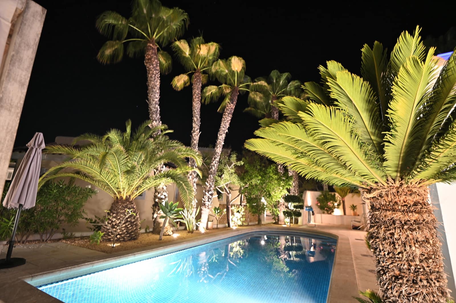 4 sypialnia Willa na sprzedaż w Santa Eulalia / Santa Eularia z basenem garażem - 1 790 000 € (Ref: 9129976)