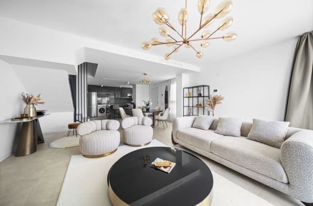 4 slaapkamer Halfvrijstaande villa te koop in La Cala de Mijas, Mijas met zwembad garage - € 950.000 (Ref: 9134675)