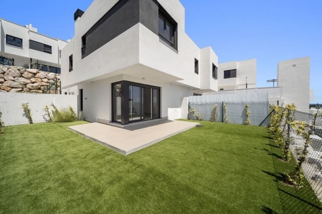 4 soveværelse Semi-Rækkehus til salg i La Cala de Mijas, Mijas med swimmingpool garage - € 850.000 (Ref: 9134676)