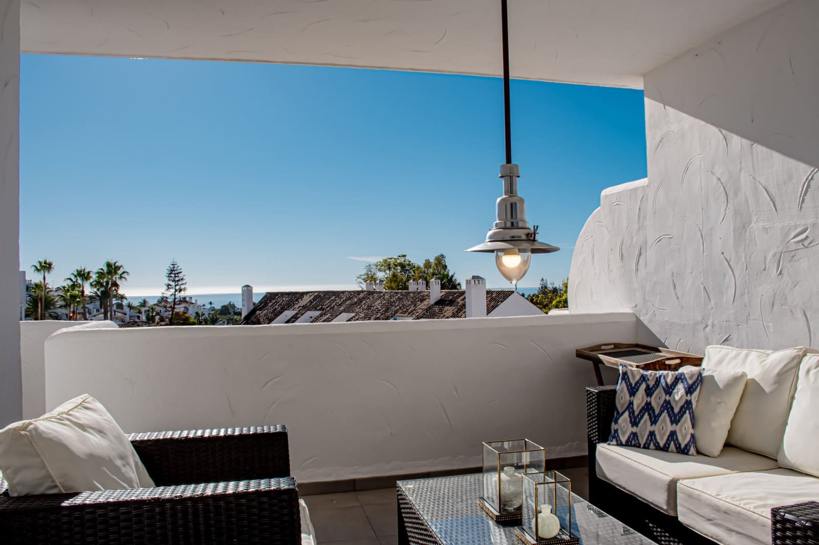 2 Zimmer Penthouse zu verkaufen in Marbella mit Pool - 675.000 € (Ref: 9145600)