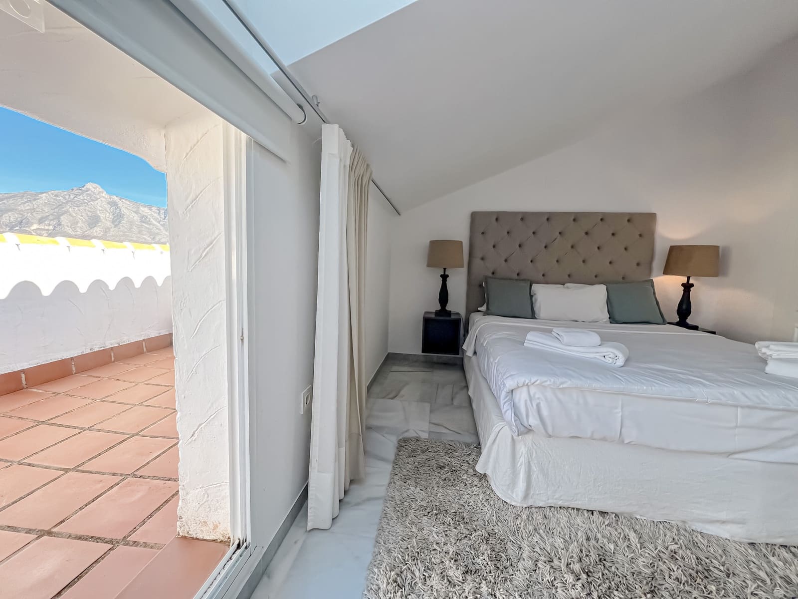 2 Zimmer Penthouse zu verkaufen in Marbella mit Pool - 675.000 € (Ref: 9145600)