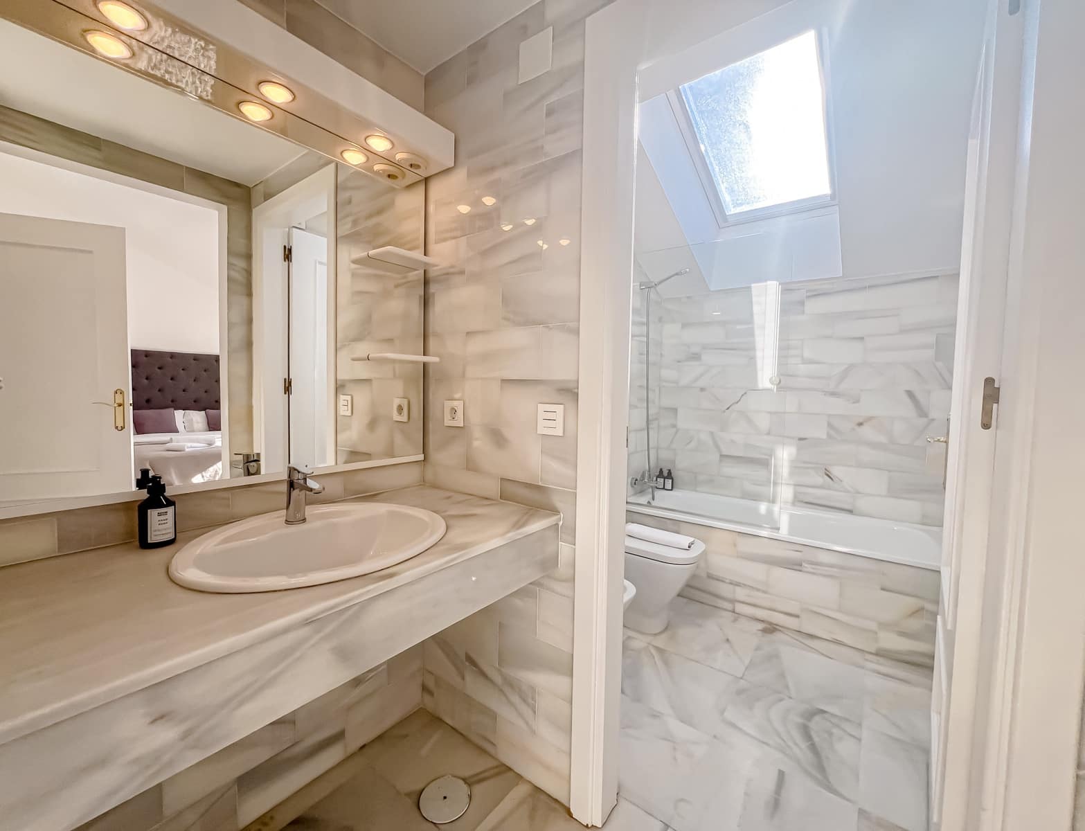 2 Zimmer Penthouse zu verkaufen in Marbella mit Pool - 675.000 € (Ref: 9145600)