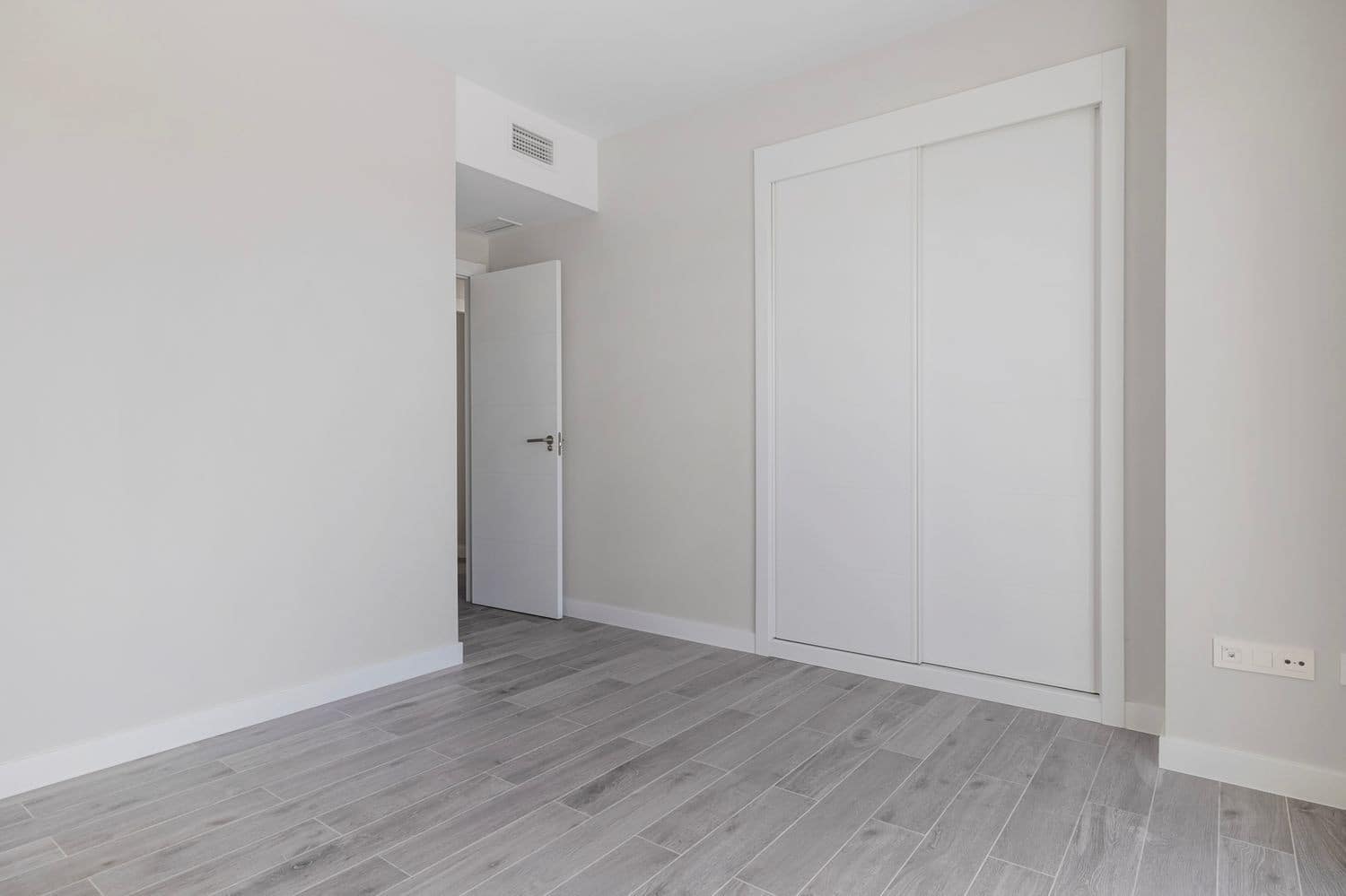 3 soveværelse Penthouse til salg i El Chaparral med swimmingpool garage - € 697.700 (Ref: 9149631)