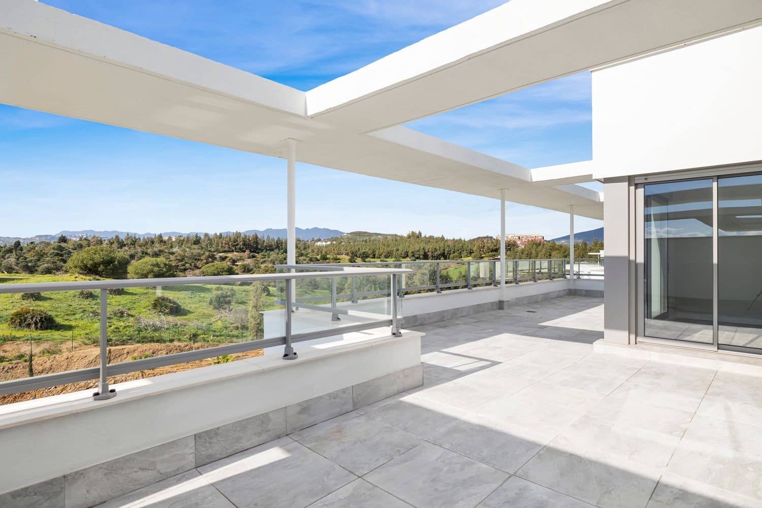 3 soveværelse Penthouse til salg i El Chaparral med swimmingpool garage - € 697.700 (Ref: 9149631)