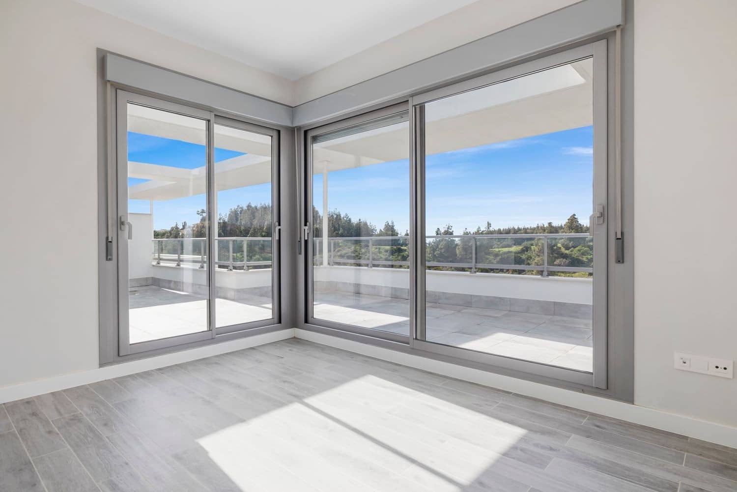 3 soveværelse Penthouse til salg i El Chaparral med swimmingpool garage - € 697.700 (Ref: 9149631)