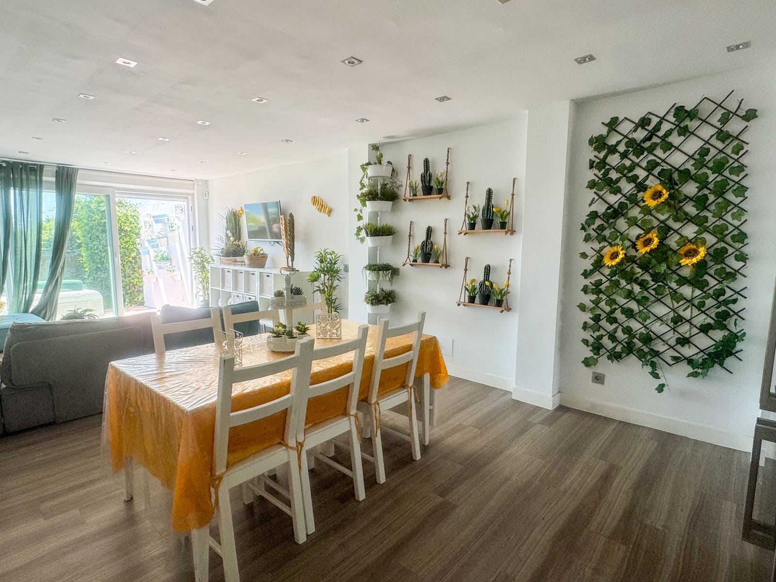 1 soveværelse Lejlighed til salg i Casares - € 480.000 (Ref: 9159704)