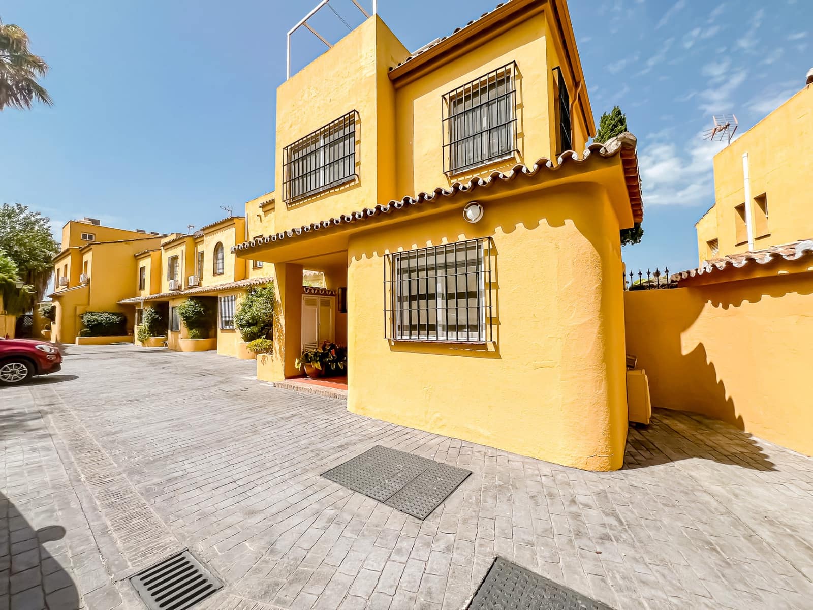 2 Zimmer Haus zu verkaufen in Marbella mit Garage - 690.000 € (Ref: 9164028)