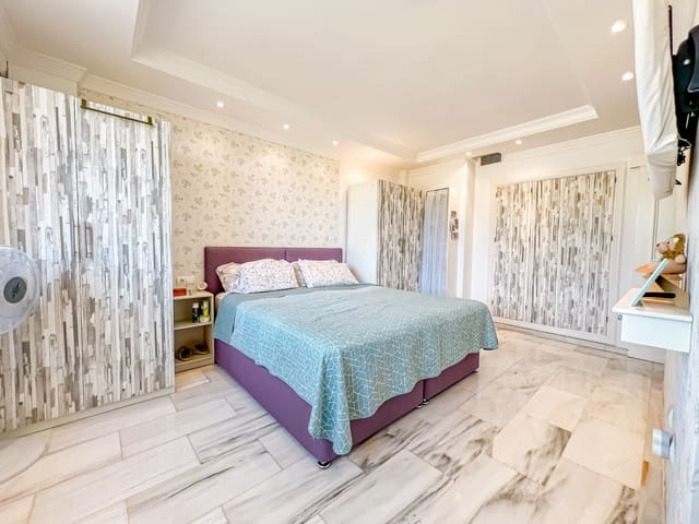 2 Zimmer Haus zu verkaufen in Marbella mit Garage - 690.000 € (Ref: 9164028)