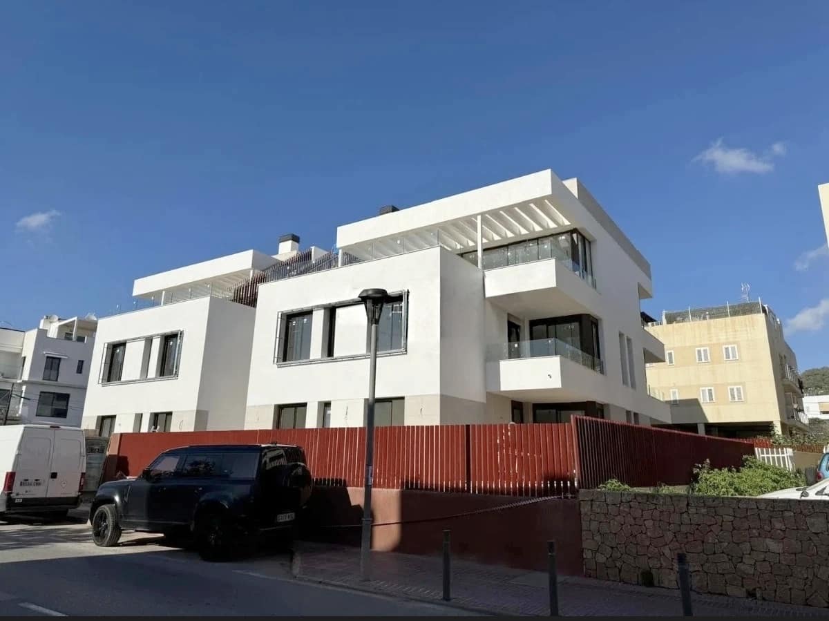 3 soveværelse Lejlighed til salg i Nuestra Senora de Jesus med garage - € 800.000 (Ref: 9171767)