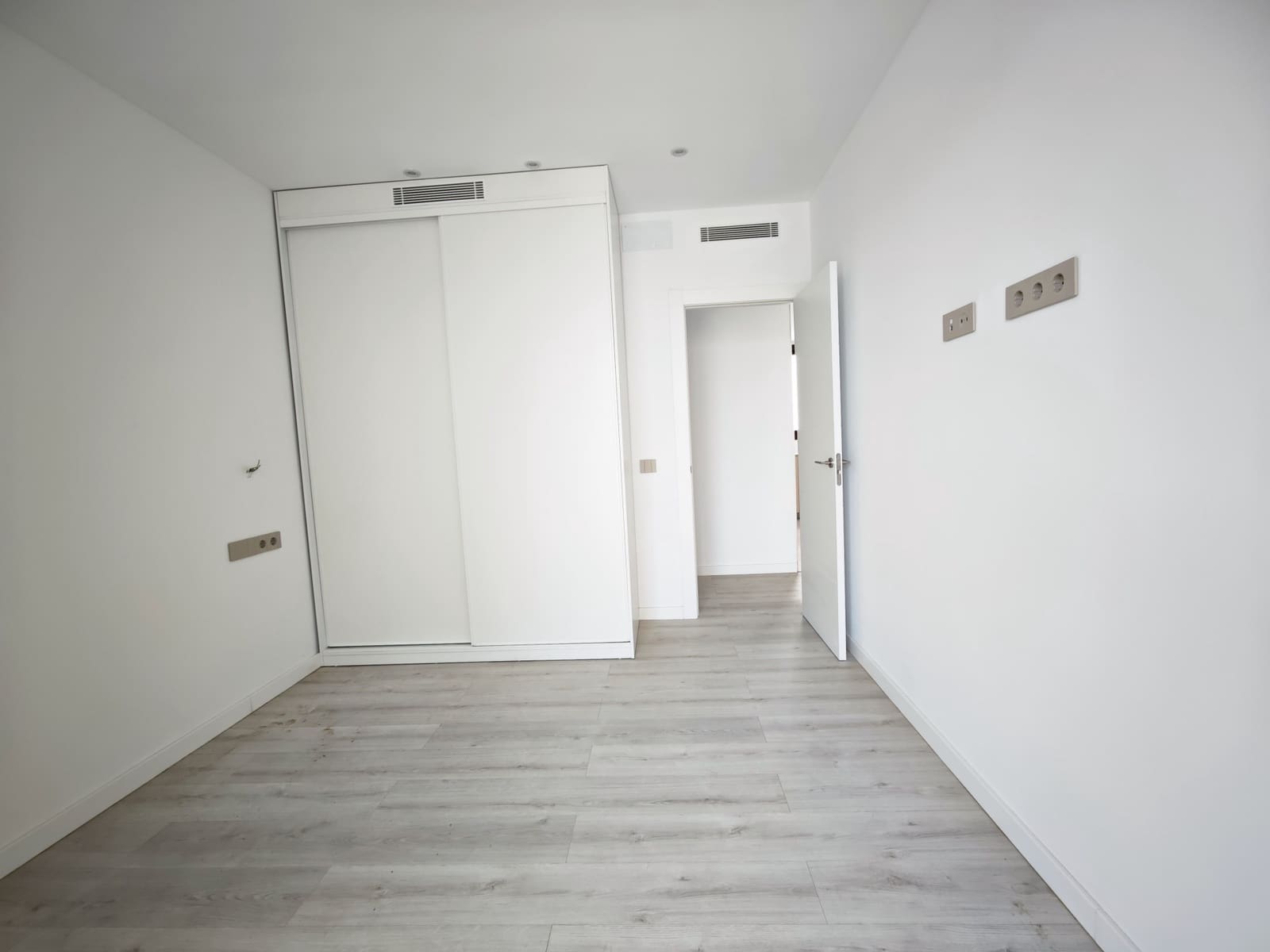 3 soveværelse Lejlighed til salg i Nuestra Senora de Jesus med garage - € 800.000 (Ref: 9171767)