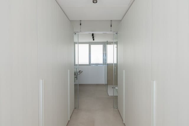 3 soveværelse Penthouse til salg i Benalmádena med swimmingpool garage - € 1.349.000 (Ref: 9177352)