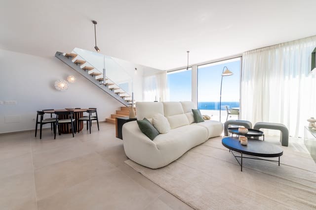 3 sovrum Takvåning till salu i Benalmádena med pool garage - 1 349 000 € (Ref: 9177352)