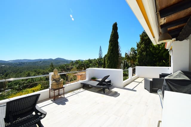 4 sypialnia Willa na sprzedaż w Cala Llonga, Santa Eulalia / Santa Eularia z basenem garażem - 2 750 000 € (Ref: 9183884)