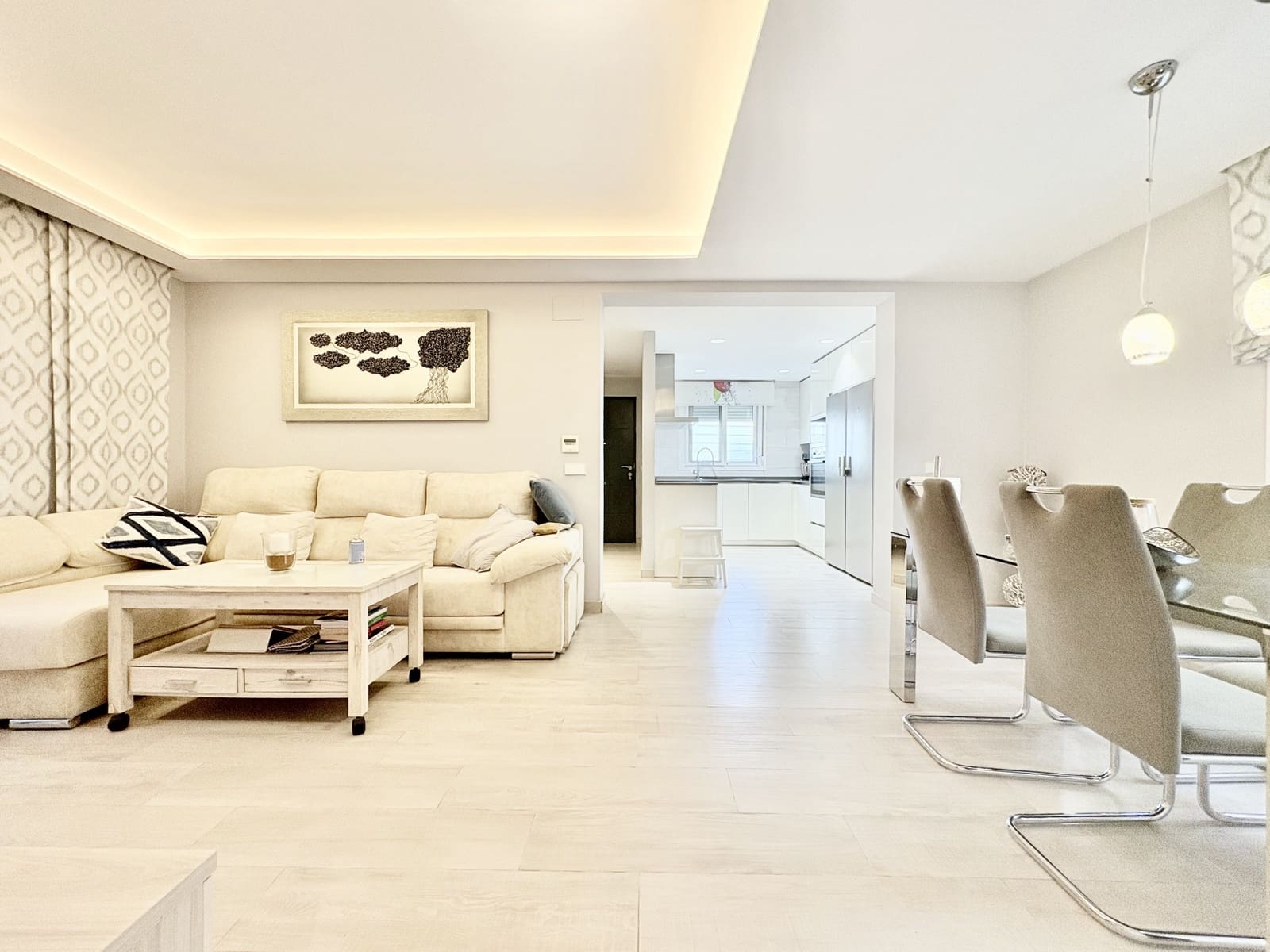 Apartamento de 2 habitaciones en La Cala de Mijas en venta - 425.000 € (Ref: 9200980)