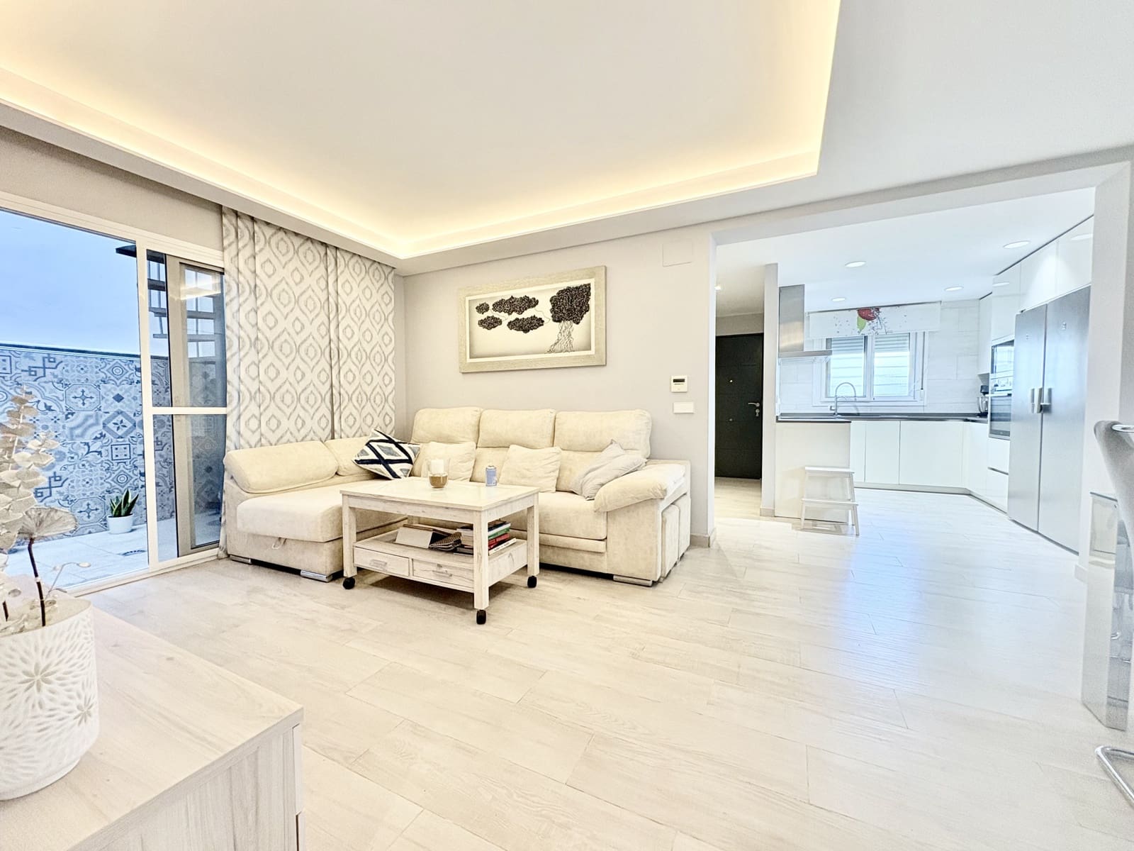 Apartamento de 2 habitaciones en La Cala de Mijas en venta - 425.000 € (Ref: 9200980)