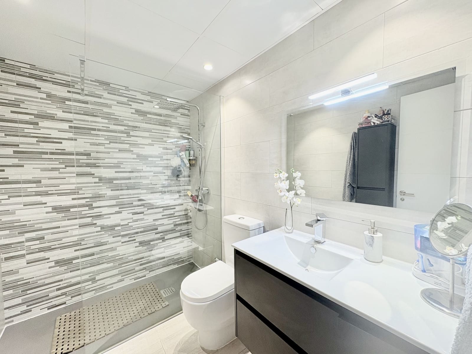 Apartamento de 2 habitaciones en La Cala de Mijas en venta - 425.000 € (Ref: 9200980)