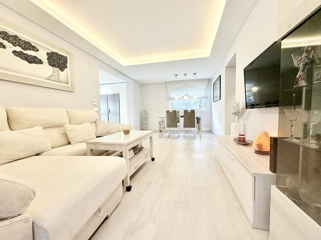 Apartamento de 2 habitaciones en La Cala de Mijas, Mijas en venta - 425.000 € (Ref: 9200980)