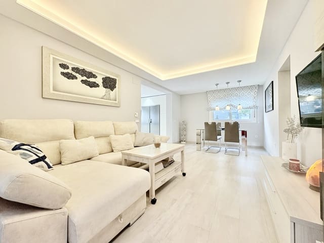 Apartamento de 2 habitaciones en La Cala de Mijas, Mijas en venta - 425.000 € (Ref: 9200980)