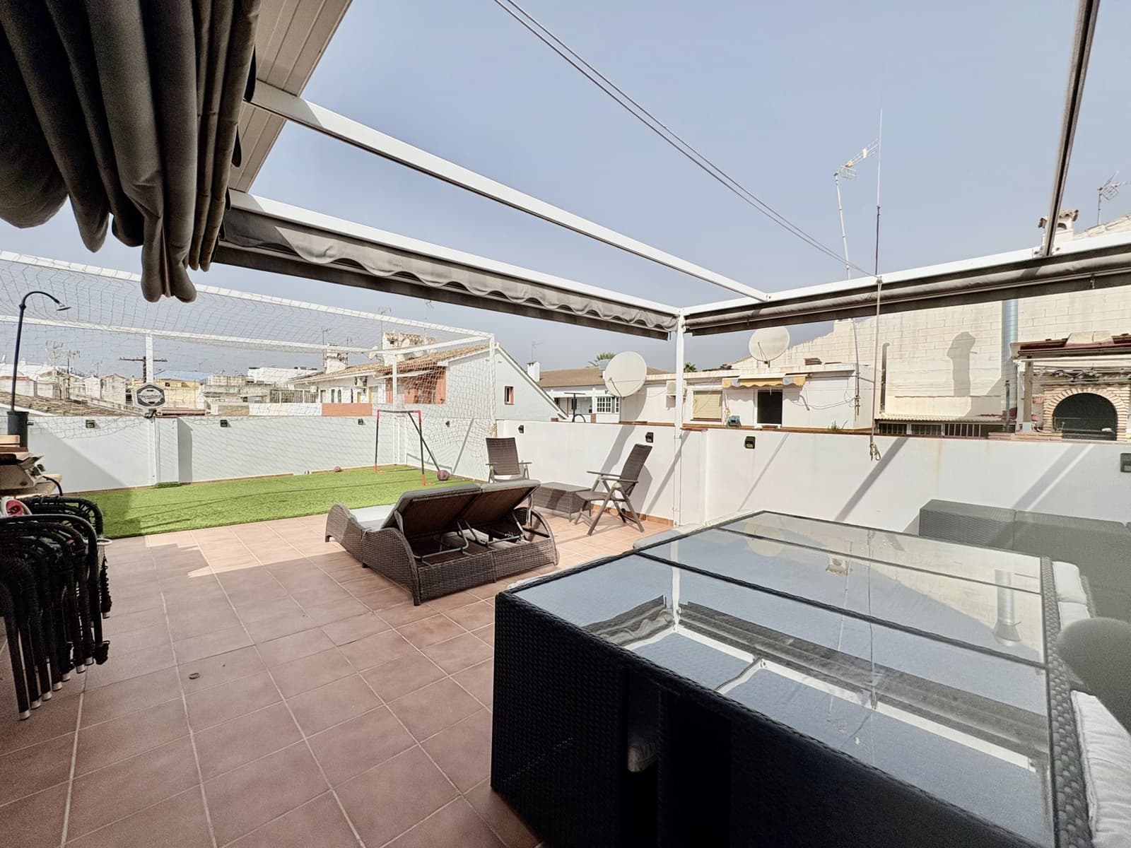 3 makuuhuone Kattohuoneisto myytävänä paikassa La Cala de Mijas - 450 000 € (Ref: 9204848)