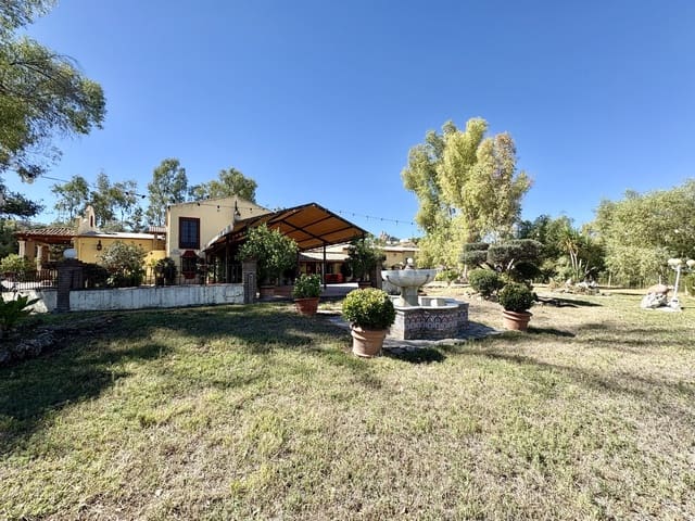 2 soveværelse Virksomhed til salg i Olvera med garage - € 1.500.000 (Ref: 9228873)