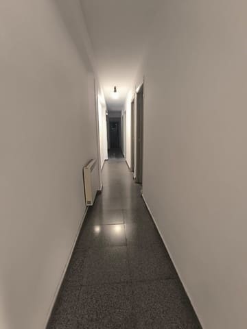 4 camera da letto Appartamento in vendita in Alicante città - 230.000 € (Rif: 9240445)