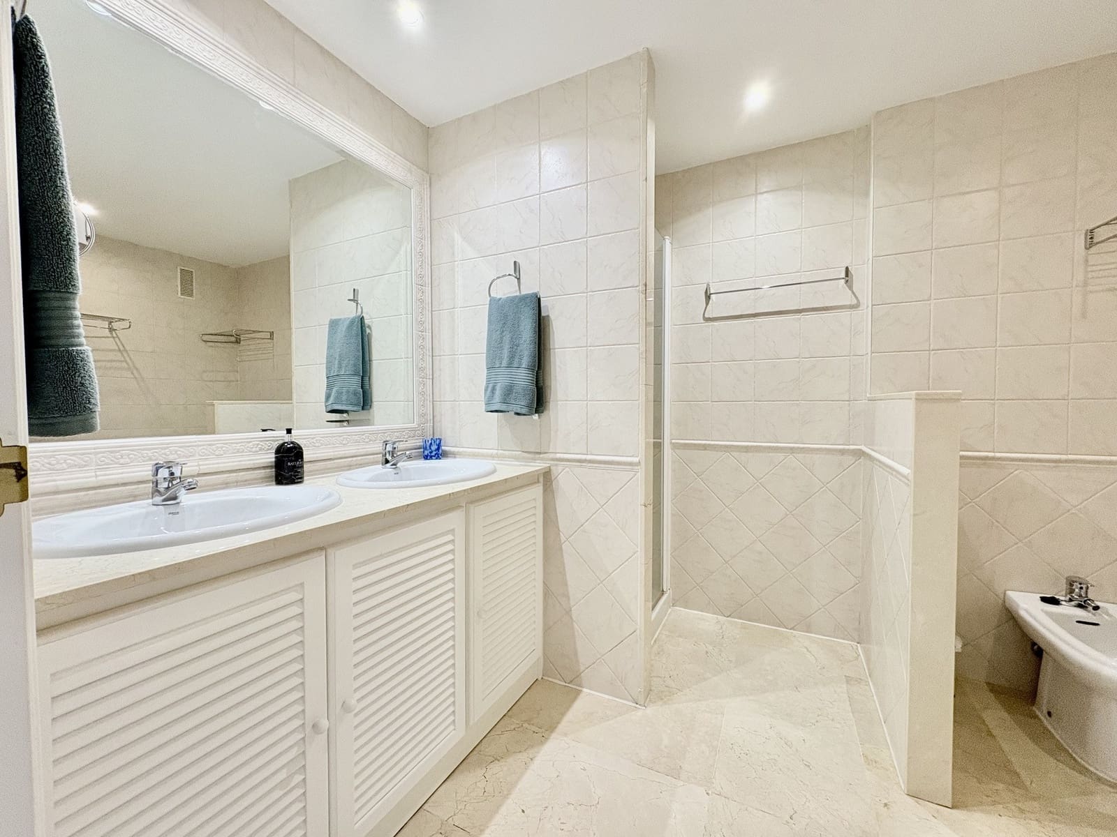 2 chambre Appartement à vendre à Riviera del Sol avec piscine garage - 439 000 € (Ref: 9240448)