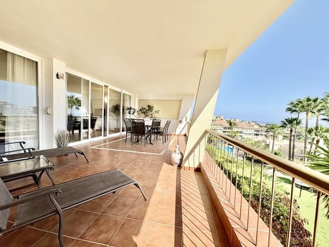 2 chambre Appartement à vendre à Riviera del Sol, Mijas avec piscine garage - 439 000 € (Ref: 9240448)
