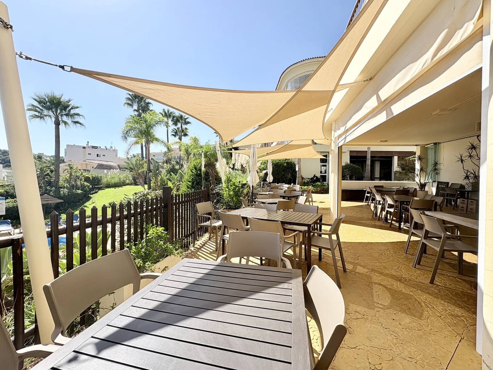 2 chambre Appartement à vendre à Riviera del Sol avec piscine garage - 439 000 € (Ref: 9240448)