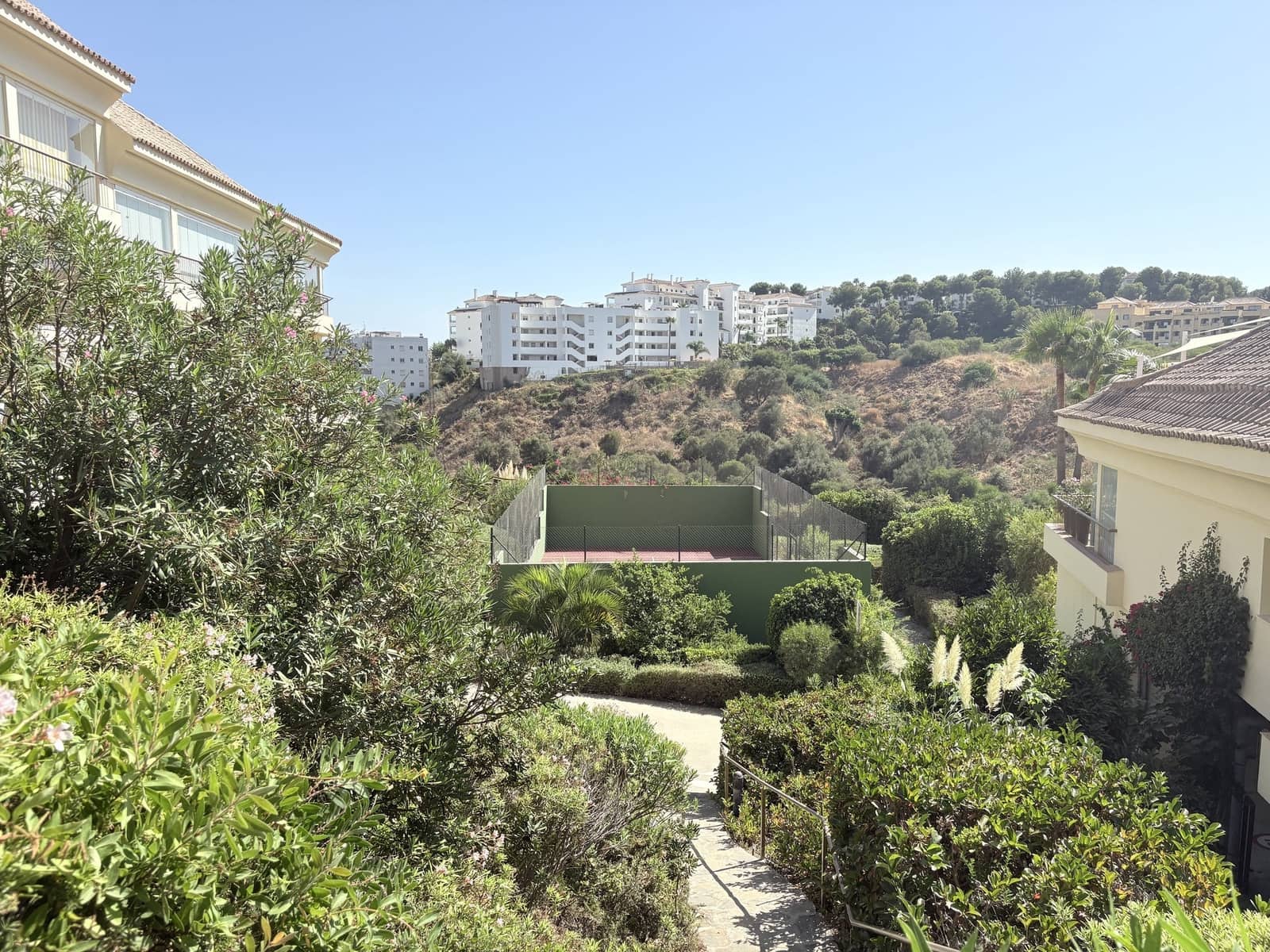 2 chambre Appartement à vendre à Riviera del Sol avec piscine garage - 439 000 € (Ref: 9240448)