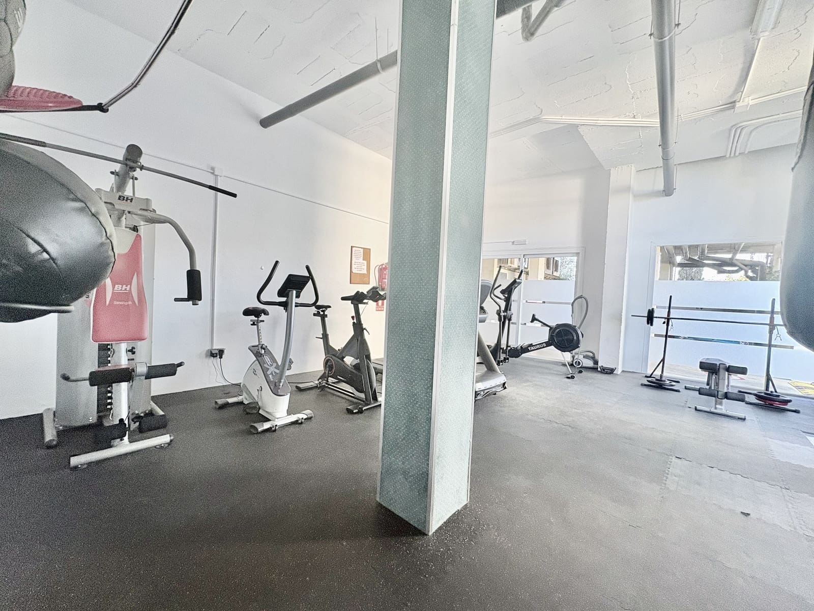 2 chambre Appartement à vendre à Riviera del Sol avec piscine garage - 439 000 € (Ref: 9240448)