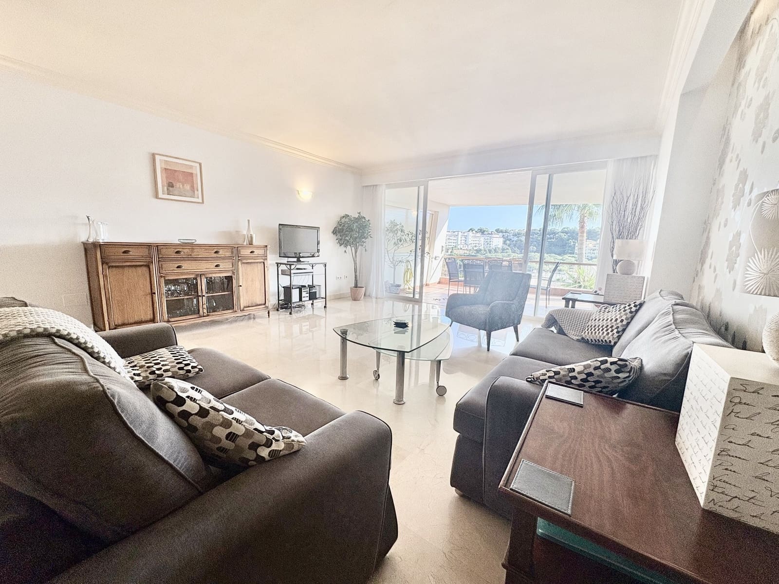 2 chambre Appartement à vendre à Riviera del Sol avec piscine garage - 439 000 € (Ref: 9240448)