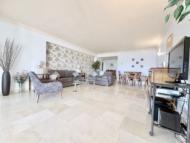 2 chambre Appartement à vendre à Riviera del Sol, Mijas avec piscine garage - 439 000 € (Ref: 9240448)