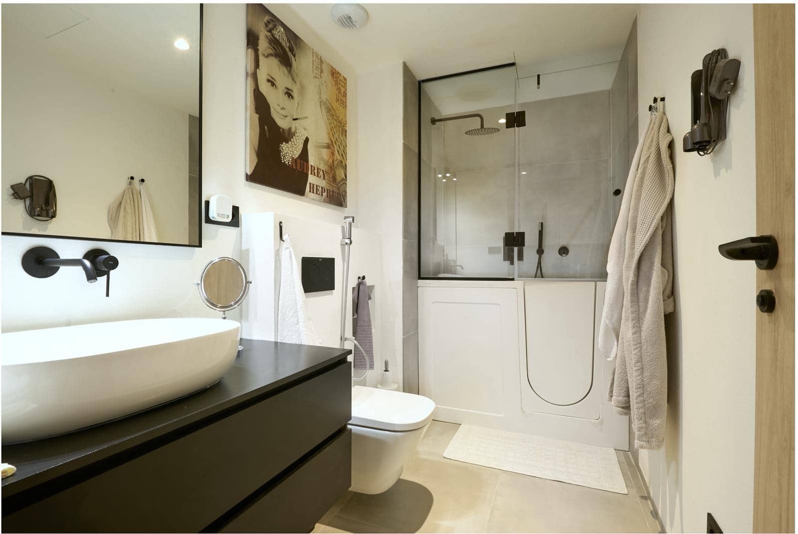 2 sypialnia Apartament na sprzedaż w Santa Eulalia / Santa Eularia z basenem - 770 000 € (Ref: 9243449)
