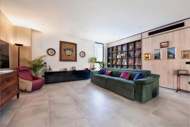2 soverom Leilighet til salgs i Santa Eulalia / Santa Eularia med svømmebasseng - € 770 000 (Ref: 9243449)