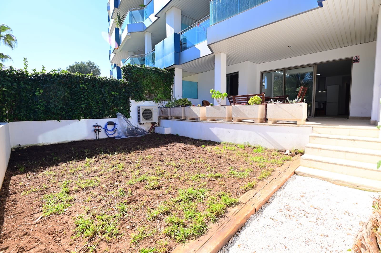 2 soveværelse Lejlighed til salg i Santa Eulalia / Santa Eularia med swimmingpool - € 650.000 (Ref: 9243450)