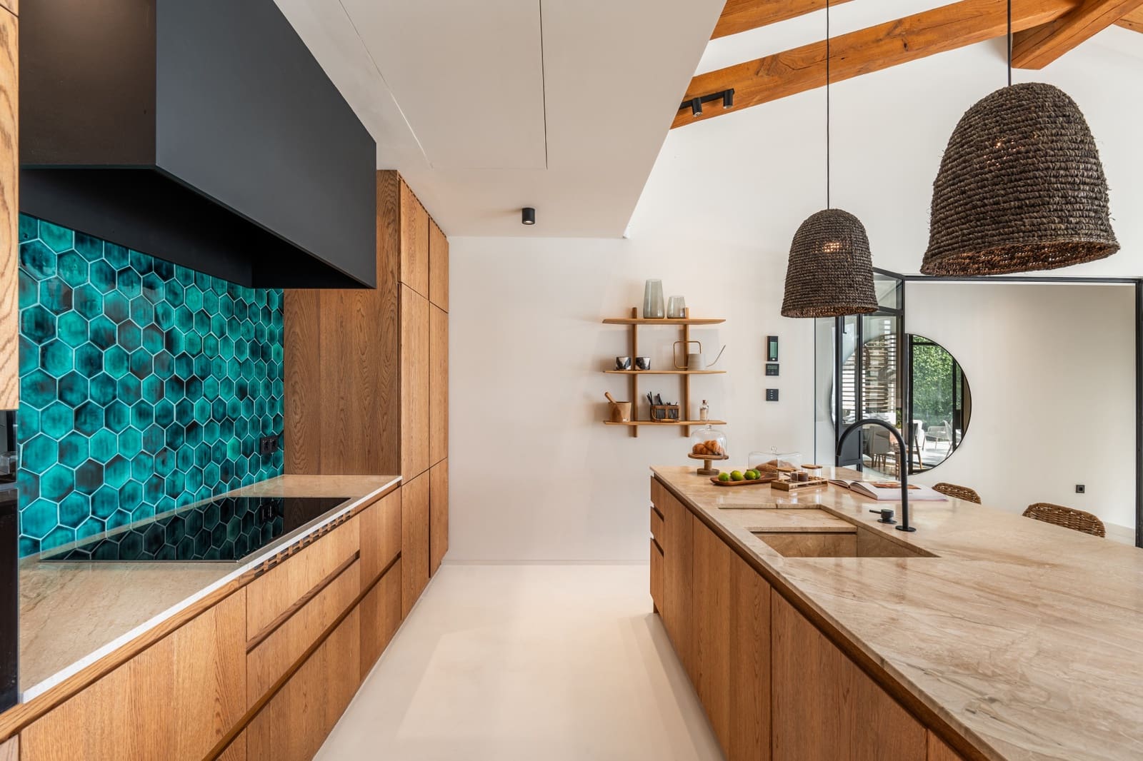 5 bedroom Villa for sale in Nueva Andalucia with pool - € 5,895,000 (Ref: 9269817)