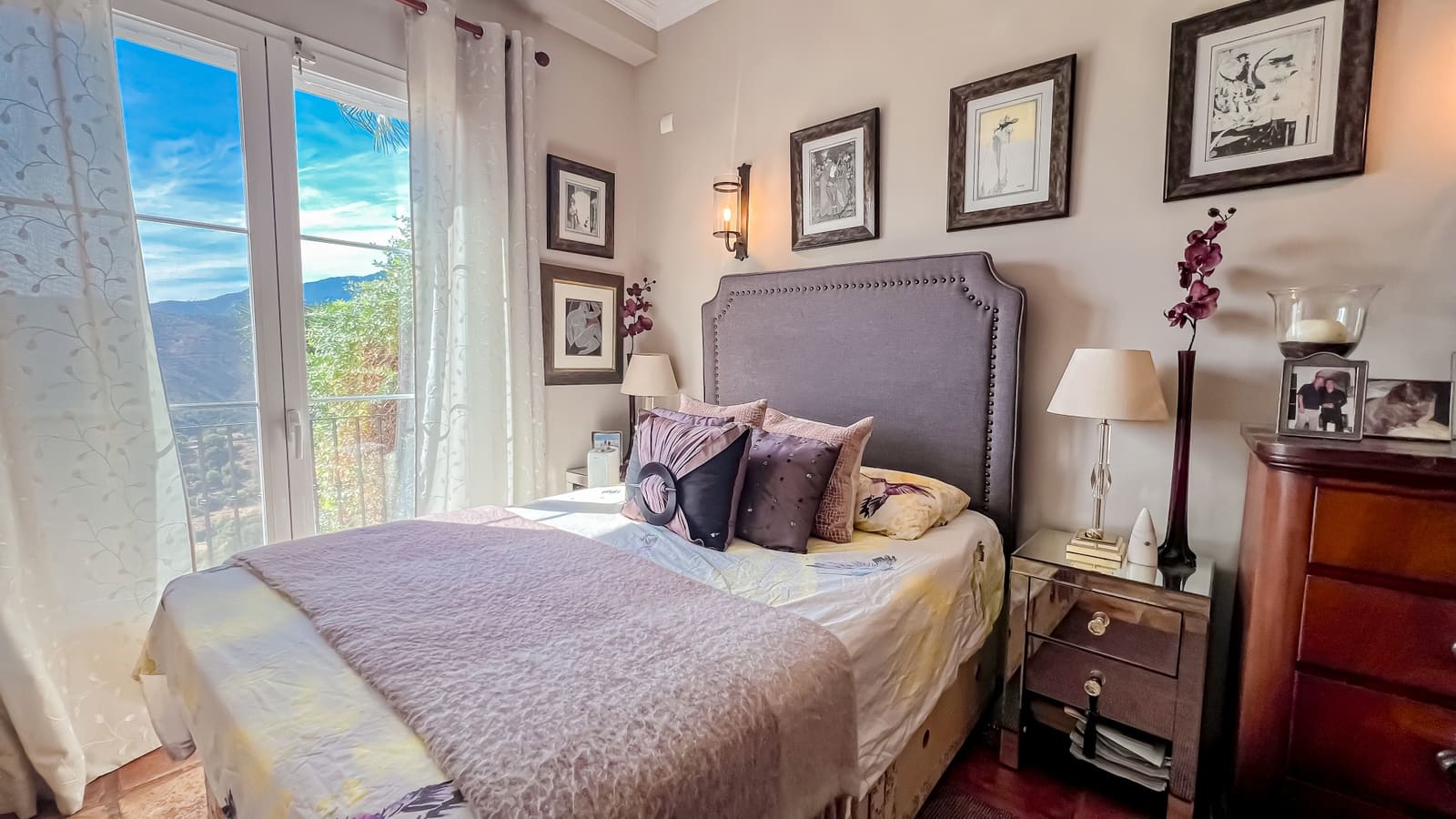 4 sypialnia Willa na sprzedaż w Istan z basenem garażem - 1 850 000 € (Ref: 9269819)